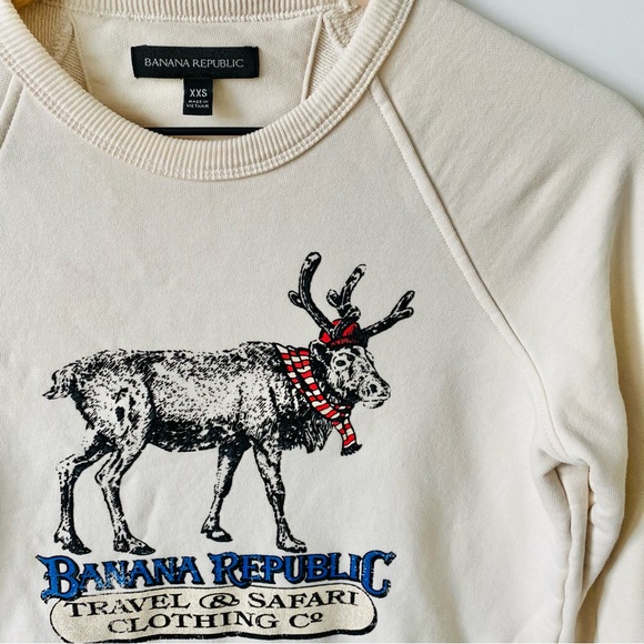Banana Republic Unisex Reindeer Christmas Sweatshirt Graphic Top Cream Tan Logo - Picture 3 of 4